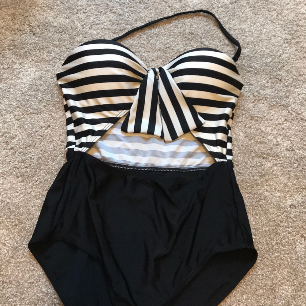 Xhilaration one piece swimsuit